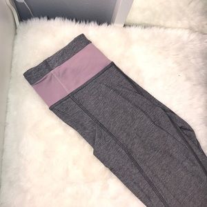 Lululemon leggings w/ pockets